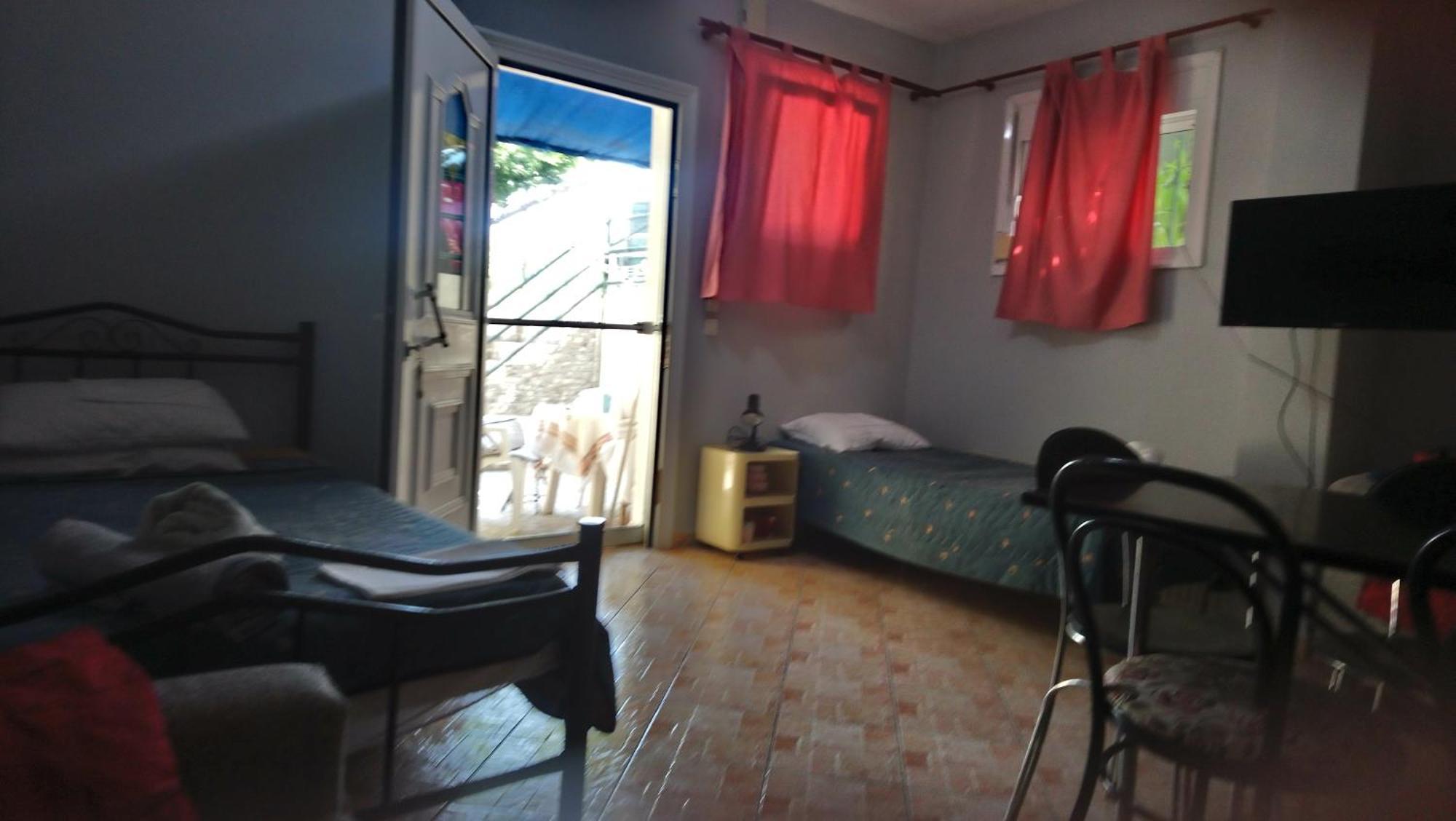 Apartament Christina'S House Nea Iraklitsa Zewnętrze zdjęcie