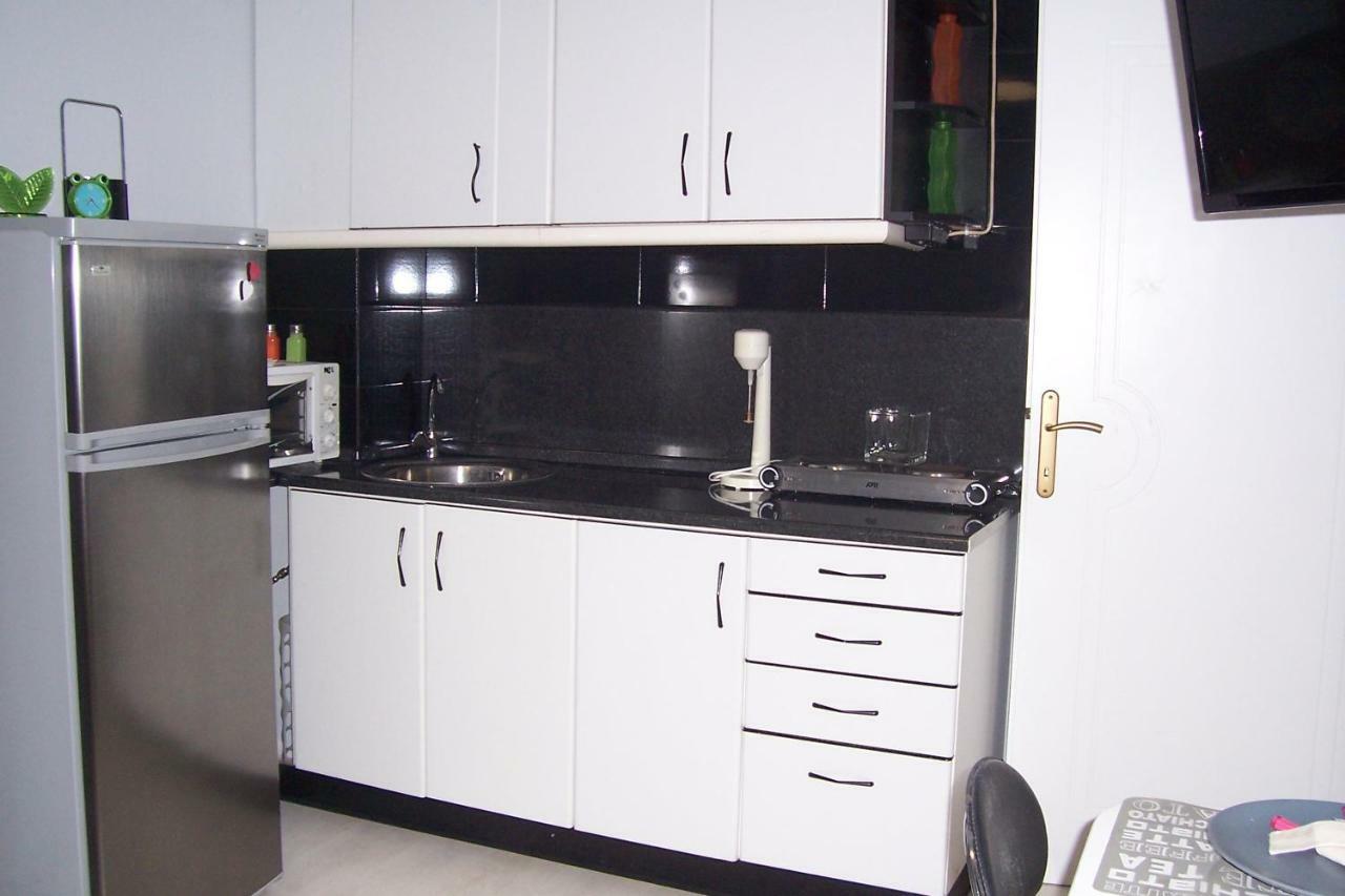 Apartament Christina'S House Nea Iraklitsa Zewnętrze zdjęcie